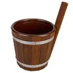 TESLI 5 L wooden sauna bucket with plastic insert, angled view with long wooden handle