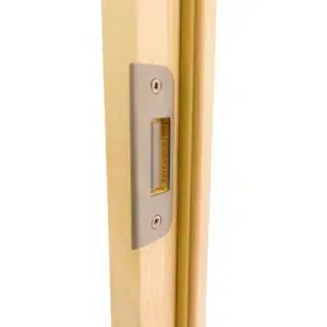 TESLI SOLID Wooden Sauna Door, close-up of latch strike plate